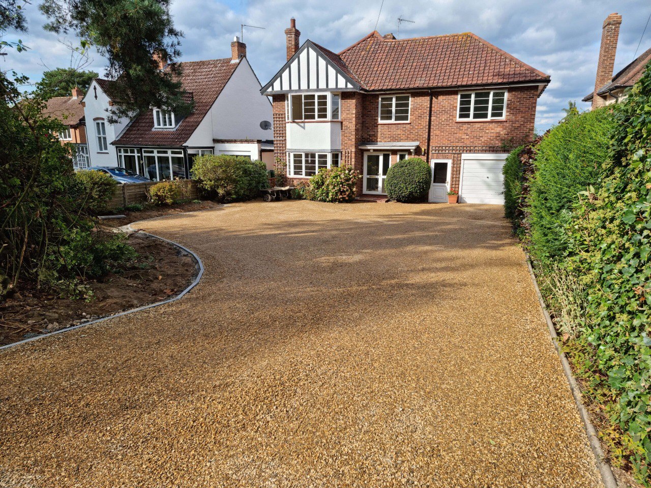 This is a newly installed tar and chip driveway installed by Hawkhurst Driveways